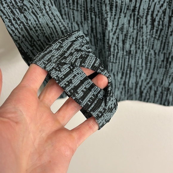 Athleta | Performance Top - Picture 4 of 4